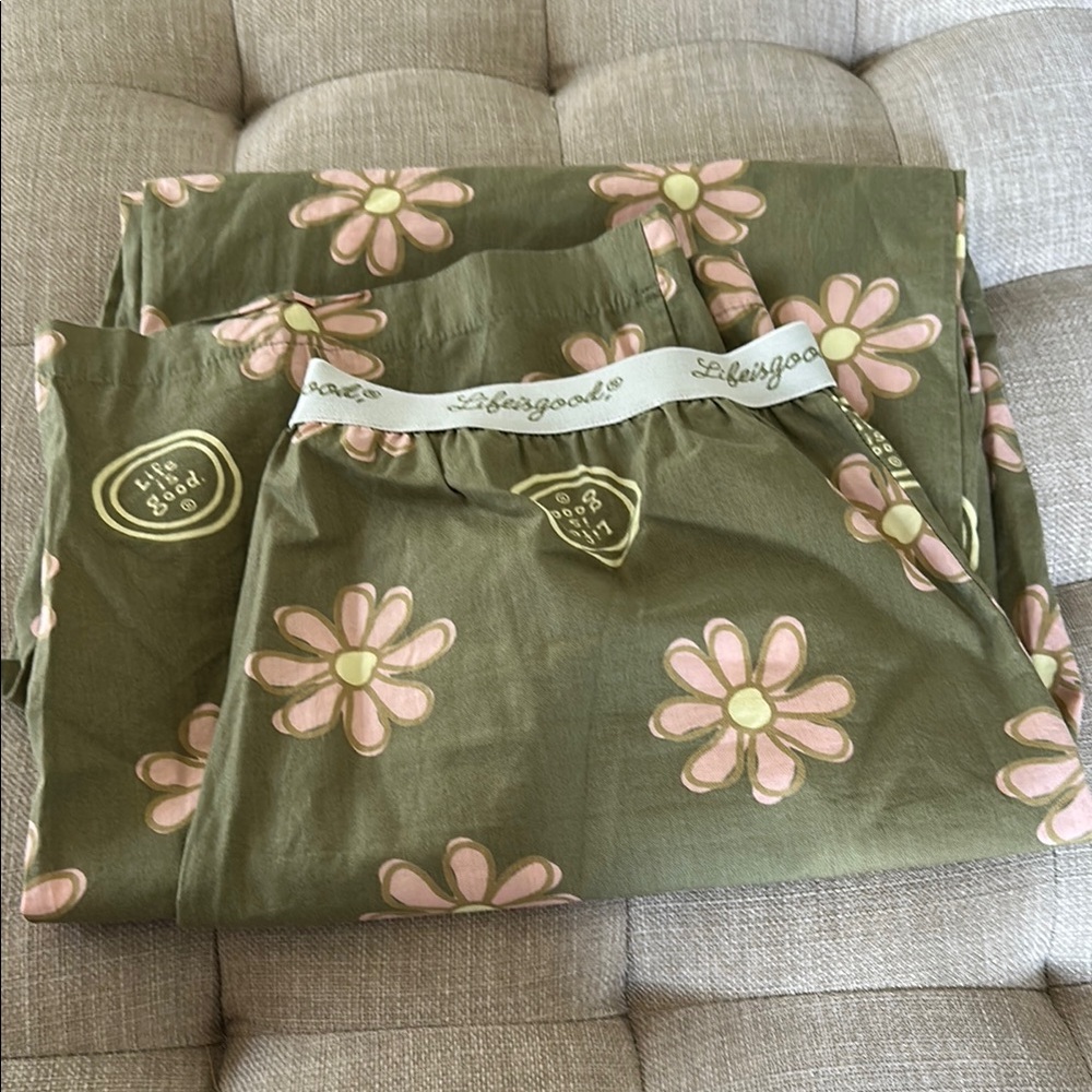 Green LIG Pants with Pink Floral Pattern